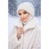 Aişe tesettür Kırık Beyaz Fitilli Kürk Aksesuarlı Tesettür Bere Kırık Beyaz Fitilli