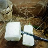 Akalp Çiftliği Tam Yağlı Ezine Peynir (500 Gr)
