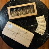 Alazpack Hediye Paketli Özel Kutusunda Tek Kullanımlık Kraft Islak Mendil 85 Adet
