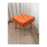 Aldagelsin Kapitoneli Makyaj Pufu Ayak Ucu Puf Gümüş Ayak (45*45) Turuncu 45 X 45