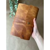 Alesta Leather Atelier (Isim Yazıyoruz) El Yapımı Hakiki Deri Kitap / Defter / Ajanda Koruyucu Kılıf - Camel - A5