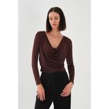 Alexandergardı Degaje Yaka Dökümlü Bluz - Kahverengi - 2XL