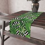 Alkan Homes Zigzag ve Flamingo Desenli Leke Tutmaz Kumaş Kenarları Dikişli Dekoratif Masa Örtüsü Runner 45×100 cm - Yeşil - Beyaz - 45 x 100 cm