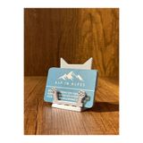 Alp in Alpes Kedi Temalı Kartvizitlik - VetPati (Gümüş Renk)