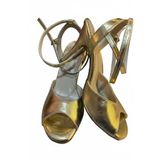 "Altın Işıltı – Crisscross 8,5 CM 13 PONT KELEBEK MODEL-AÇIK BURUN- TANGO, DANS VE SALON AYAKKABISI (EU Ayakkabı Beden Sistemi, Yetişkin, Kadın, Sayısal, Orta, 35)