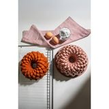 Altın Rose Döküm Kek Kalıbı 24 Cm, Dayanıklı ve Şık Tasarım, Mutfağınıza Güzellik Katın - Seçenek 1