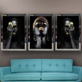 Altın Saç ve Makyajlı Afrikalı Kadın Temalı Aynalı Çerçeveli 3 lü Kanvas Tablo Seti 150x70 cm SETS0004