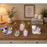 Altın Sarısı Kedi ve,Kuromi, Unicorn,Tom ve Hello Kitty Figürlü kar küreleri 7'li Set Tek Bir Pakette Çoklu renk Kar Küresi 125975ç