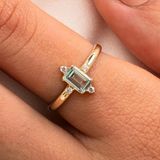 Altın Yüzük - 14 Ayar Altın 0.95 Karat Radyant Kesim Topaz Taşlı Yüzük - Hediyelik Altın Yüzük