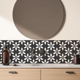 Alwayspon Fayans Çıkartması, Siyah Çiçek Kendinden Yapışkanlı Yapışkan Yer Karosu Transferi Banyo Mutfağı için, Sıçrayan Sırtlı, Soyulabilir ve Yapıştır Vinil Zemin Fayans Çıkartması, 12 Adet X 15