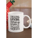 Amazing Loving Strong Happy Selfless Baskılı Anneler Günü Doğum Günü Anne Hediye Kupa Bardak - Beyaz