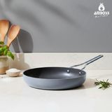Amboss Sera Nova 26 cm Derin Tava Gri Seramik Malzeme ile Yanmaz Yapışmaz Sağlıklı Pişirme