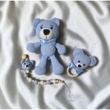 Amigurumi Mavi Papyonlu Ayıcık Set Organik Örgü Oyuncak | Uyku ve Oyun Arkadaşı, Emzik Zinciri Dahil, Ahşap Diş Halkası, El Yapımı Örgü, Bebek Hediye Seti