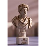 Anadolia Marcus Aurelius Heykeli
