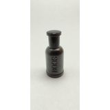 ANADOLU PARFÜM | Boş Doldurulabilir Cam Parfüm Şişesi, Lüks Silindirik Stil, Siyah Mat Cam, Kabartmalı Logo, Nazik Metal Spreyli, Yuvarlak Kapaklı, 50ml