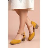 Analin Shoes Kadın Hakiki Deri Burnu Kapalı Bilekten Bağlı Sandalet - Sarı