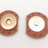 Angel Çanta Aksesuar Taba Renk Gerçek Derili Oval Kenar Mıknatıslı Çıtçıt Light Gold Metalli