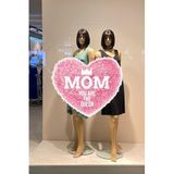 Anneler Günü Cam Vitrin Sticker, Mom You Are Queen Kalp Tasarım Mağaza Vitrin Dekorasyonu