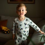 Antebies Organik Gri İnşaat Ekibi Desenli Beli Lastikli Bağcıklı Uzun Kollu Erkek Bebek Tshirt Şort Takımı - Lacivert - 12 - 18 Ay