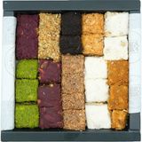 Antep Pazarı Lokum-Karışık Special Baklava Lokum 475 gr İçinde Karamelli Fıstıklı ve Beyaz Çikolatalı Lokum Var