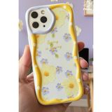Apple iPhone 15 Pro Max Uyumlu Kılıf Tasarımlı Desenli Kamera Korumalı Papatya Çiçek Renkli Silikon Kapak - Cici Papatya