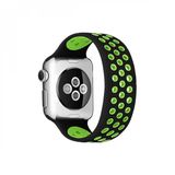 Apple Watch 38mm Ayarlı Delikli Silikon Kordon - Siyah-yeşil