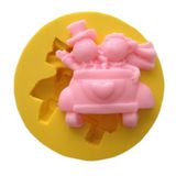 Arabada Gelin İle Damat Şeklinde Silikon Pasta ve Seker Hamuru Kalibi 5x5x1,5 cm