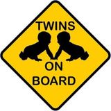 Arabada Ikiz Bebek Var Twins On Board Araba Sticker 18CM Renkli, TSCLEDXQQ34