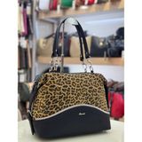 Arba Bag & Accesory Ön Gövdesi Gerçek Süet Parlak Şerit Detaylı Kadın Omuz Çantası - Leopar