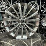 Arceo 18" (İnç) 5X112 Skoda Superb Jant Modeli Skoda-4 Adet