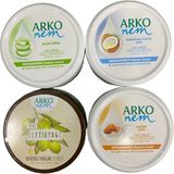 Arko Krem Set Sette 4 Adet Ürün Mevcuttur (1 Adetarko Nem Zeytinyağı 250 Ml+1 Adet Arkonem Aloevera 300 Ml+1 Adet Arko Nem Badem Sütü 300 ml + 1 Adet Arko Nem Hindistan Cevizi Yağ 300 ml ))