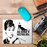 Art Hediye Audrey Hepburn Baskılı 23x19 cm Mouse Pad