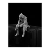 ArtiFex Hobi Assassin’s Creed Oturan Dekoratif Biblo | Gamer Masaüstü Figürü | 3D Baskı Koleksiyon | Bilgisayar Kasa Süsü | Oyun Odası Dekoru