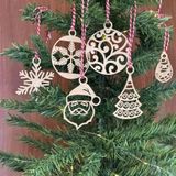Artisan Cappadocia 6 Parça Kırmızı Beyaz İpli Noel Babalı ve Kar Tanesi Model Ahşap Yılbaşı Ağaç Süsü (5639)