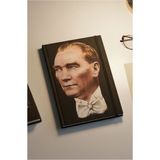 Artlantis Atatürk Tarihsiz Ajanda Kuşe Kapak 1 Adet Atatürk Modalist Çizgili Defter Lastikli 14X20 cm Günlük Planlayıcı Ajanda - Sarı