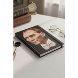 ArtMaster Atatürk Tarihsiz Ajanda Kuşe Kapak Sarı 1 Adet Atatürk Modalist Çizgili Defter Lastikli 14x20 cm Günlük Planlayıcı