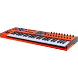 Arturia Keylab 49 Mk3: Ultra | 3. Nesil Gelişmiş 49 Tuş Keyboard/controller + Soft Synth - Turuncu