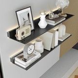 Asılı duvar rafı, ışıklı metal kitaplık, çok katmanlı, süzülüyor, LED aydınlatmalı, geniş depolama alanı sunar ve güzel metal parlaklığıyla öne çıkar (Renk: Siyah, boyut