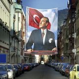 Asilmeydan Göğe Bakan Ay Yıldızlı Sivil Atatürk Poster Cephe Bayrak - Okul - Kutlama - Anı -4x6 Metre - Renkli