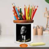 Asilmeydan Göğe Bakan Mustafa Kemal Atatürk Ahşap Seramik Kalemlik-Ata - Beyaz