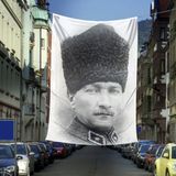 Asilmeydan Kalpaklı Gazi Mustafa Kemal Atatürk Dış Cephe Poster Bayrağı -600X900CM - Renkli