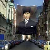 Asilmeydan Kalpaklı Mustafa Kemal Atatürk Poster Cephe BAYRAĞI-400X600CM -4X6METRE - Renkli