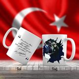 Asilmeydan Mustafa Kemal Atatürk Küçük Çocuğu Severken - Atatürk'ün Sözleri -Kupa Bardak
