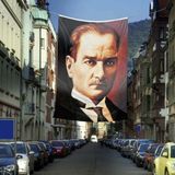 Asilmeydan Sivil Gazi Mustafa Kemal Atatürk Portre Poster Cephe Bayrağı - 4x6 Metre - Renkli