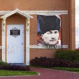Asilmeydan Üniformalı Kalpaklı Gazi Mustafa Kemal Atatürk - Ay Yıldızlı Poster - Bayrak 100x150 cm