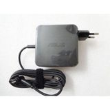 Asus 19V 3.42A 65W 3.0 mm İğne Uçlu Notebook Adaptörü
