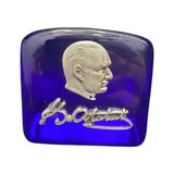 Atatürk Insiyalli Dökme Cam Kağıt Ağırlığı El Yapımı Obje 8X6X4CM Lacivert Gümüş Renk - Çok Renkli - Standart - Genel
