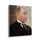 Atatürk Portre Cam Tablo – Uv Baskılı Temperli Cam Duvar Dekoru | Kararlı Bakışlarla Anlamlı Tasarım - Ata002