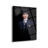 Atatürk Şapkalı Ve Takım Elbiseli Portre Cam Tablo – Ata183