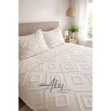 Atay Home Julia Beyaz Şönil Çift Kişilik Yatak Örtüsü Seti – 240×260 cm, 2 Adet 50×70 Yastık Kılıfı